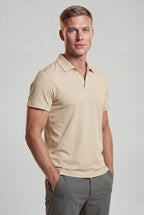 Slim Fit Herren Poloshirt aus technischem Material