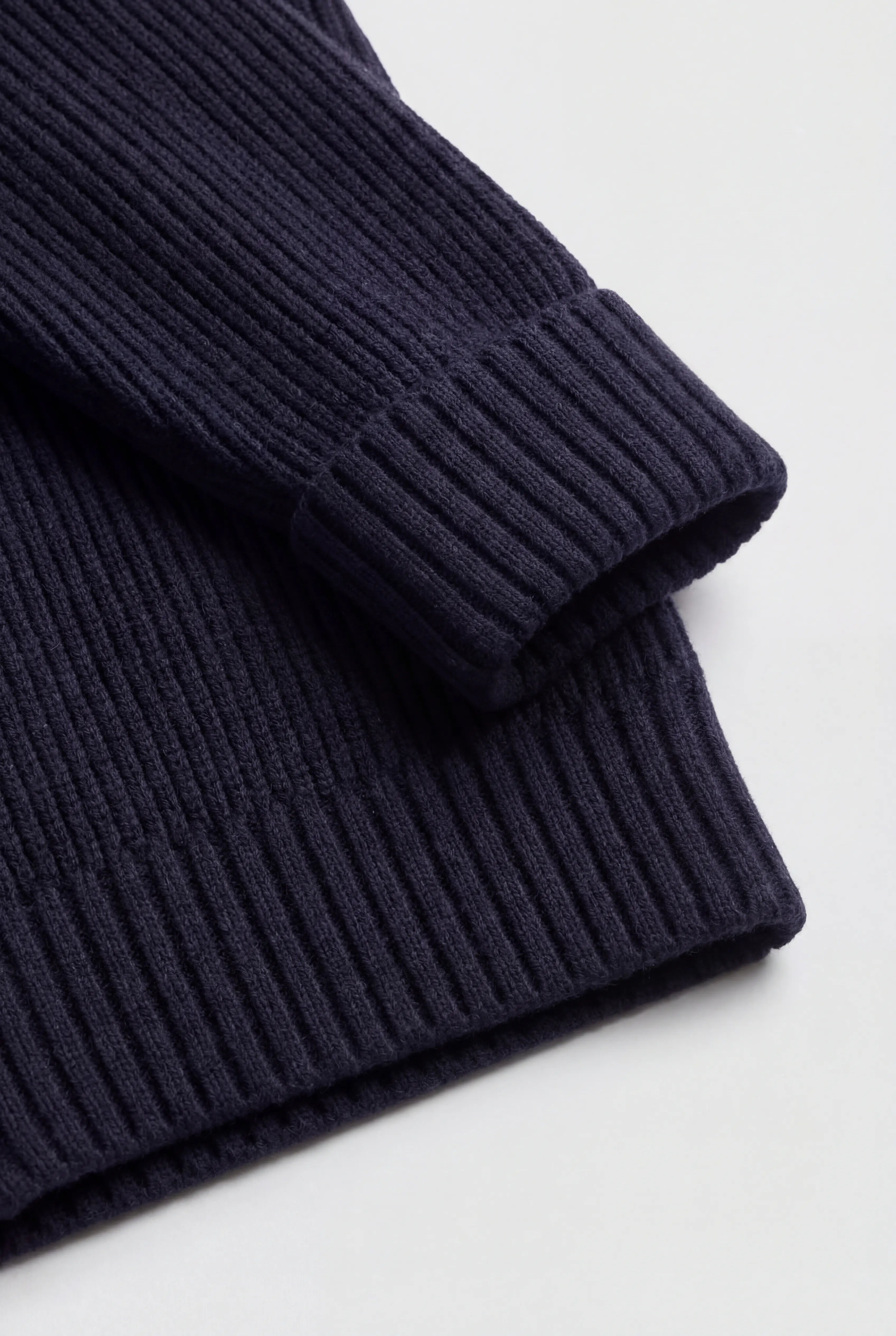 Cardigan homme avec fermeture éclair et col en fourrure