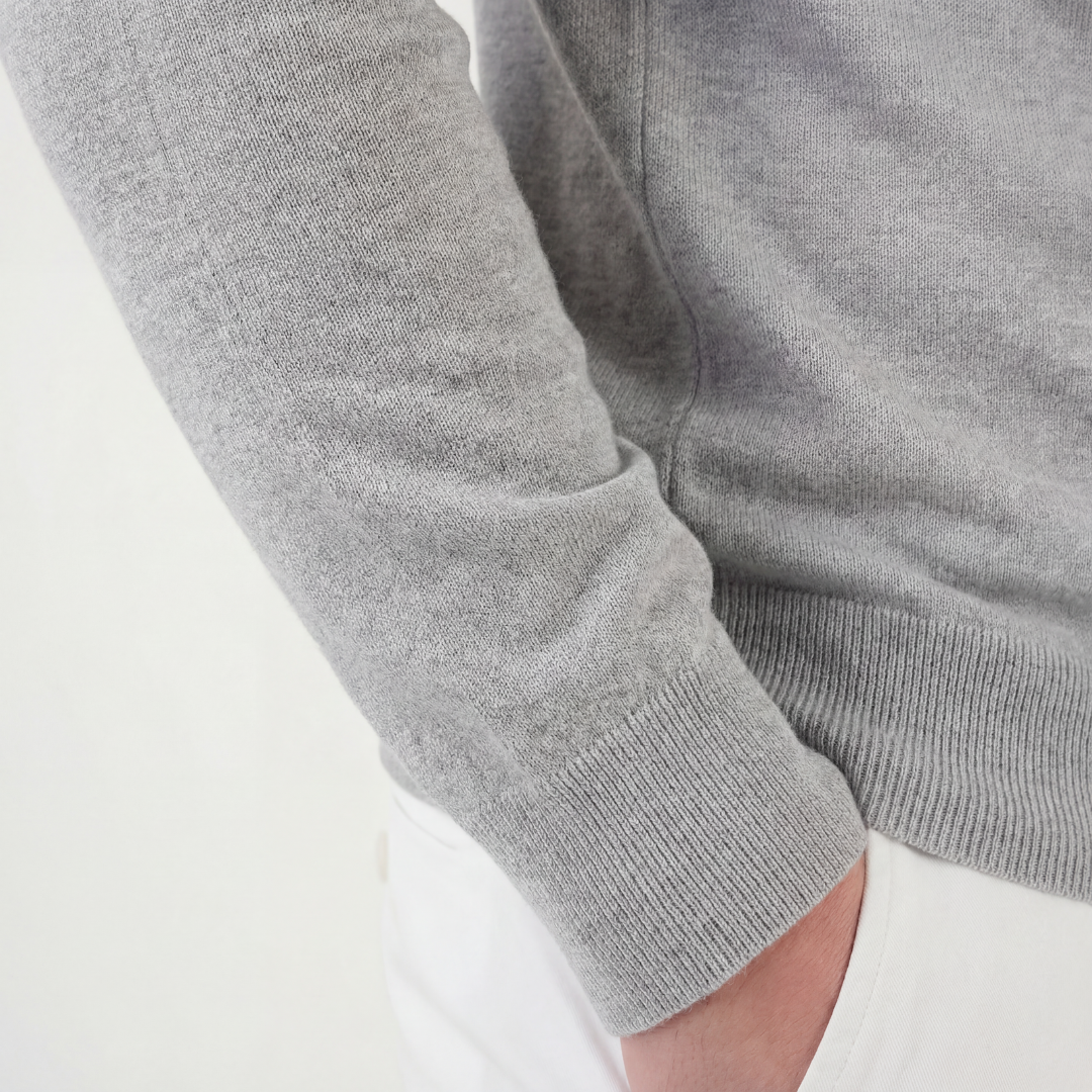 Klassisches graues Polohemd für Herren
