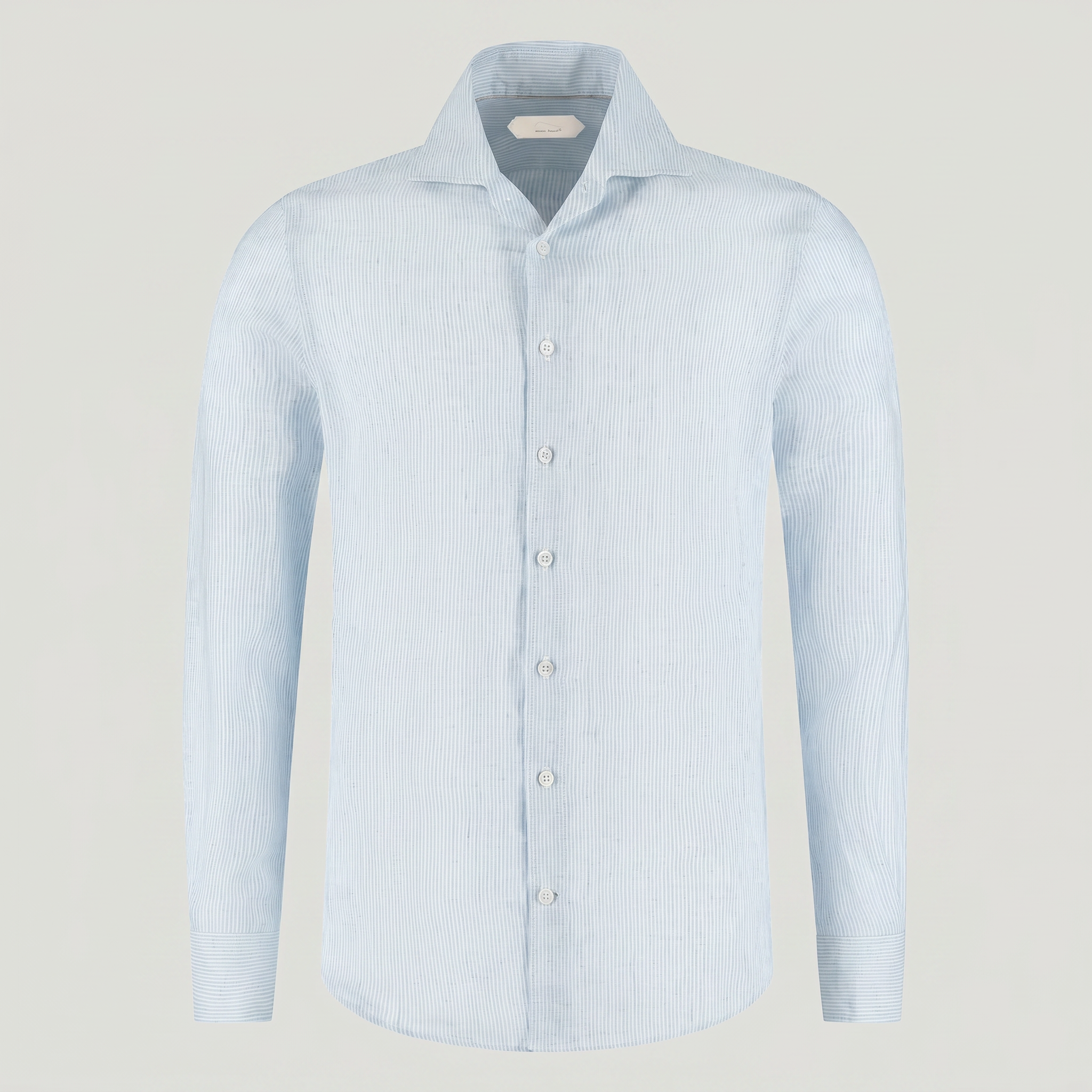 Chemise homme bleu clair à fines rayures verticales