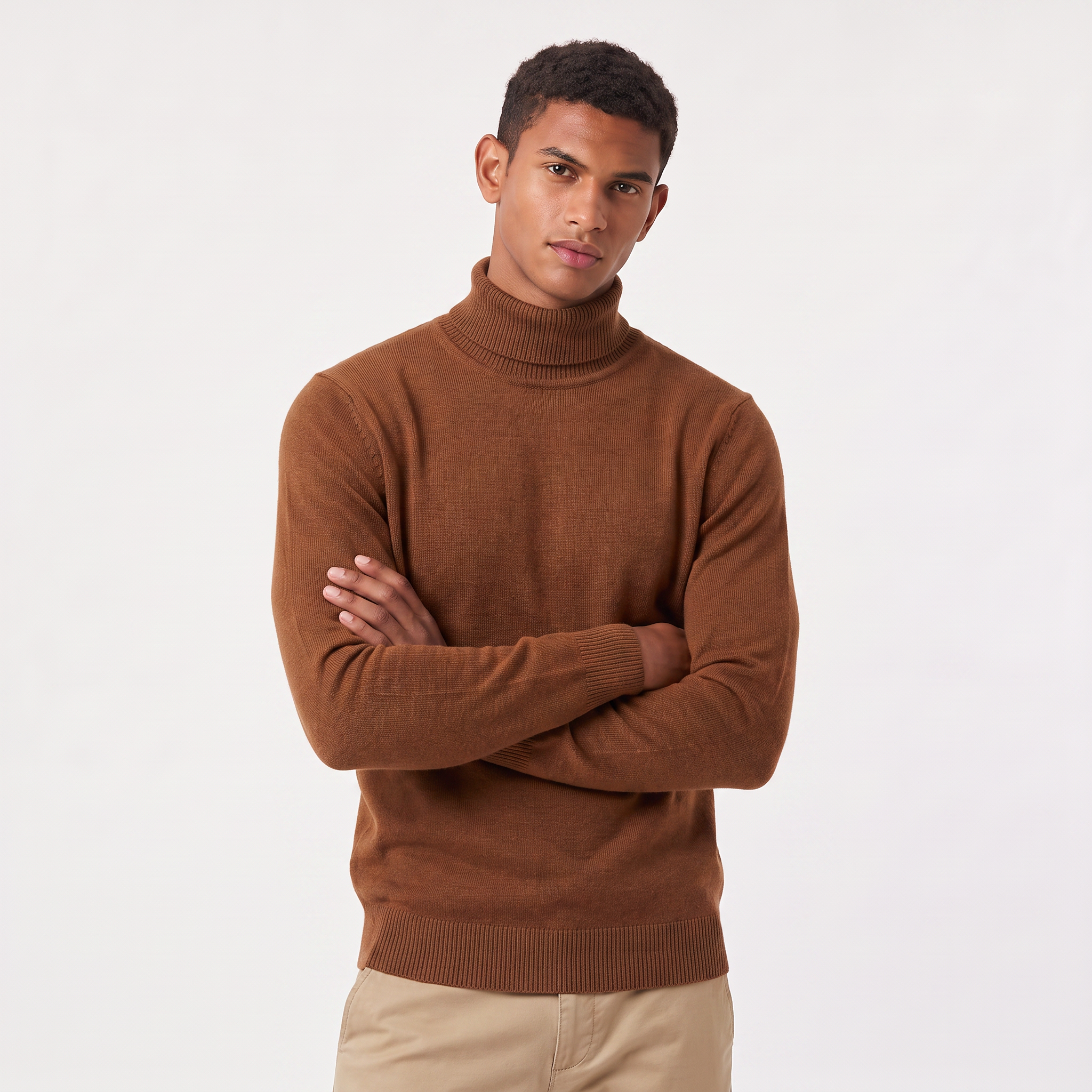 Pull en laine côtelé pour homme avec col roulé
