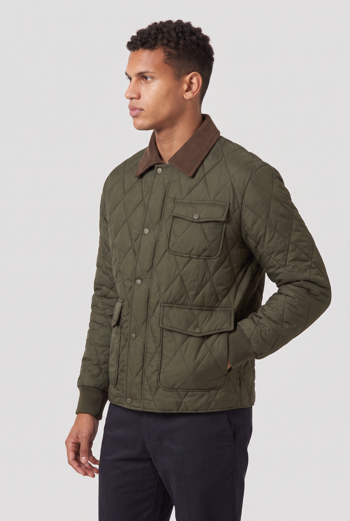 Herren Steppjacke mit Rautenmuster und Cordkragen