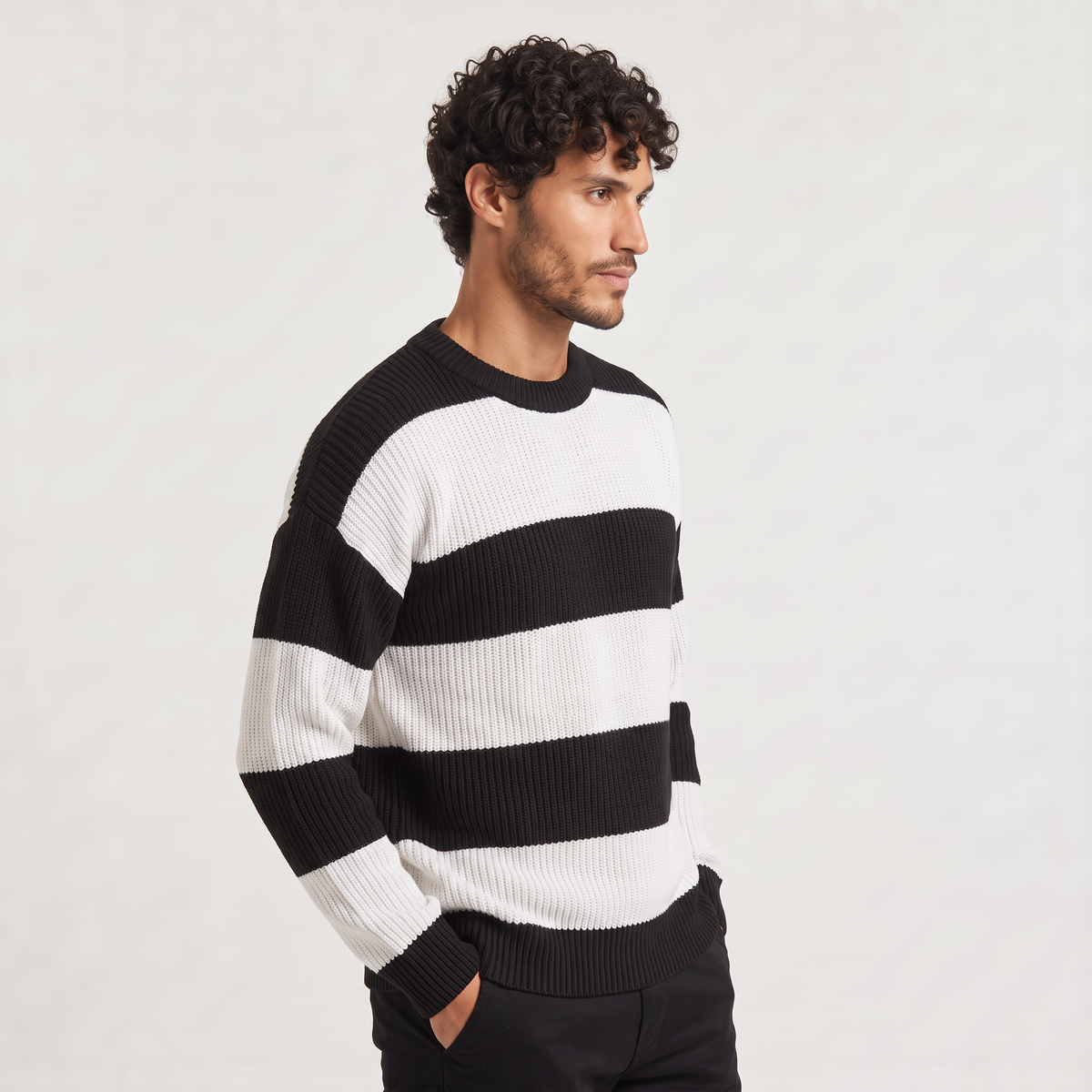 Herren Strickpullover Gestreift mit Rundhalsausschnitt und Relaxed Fit
