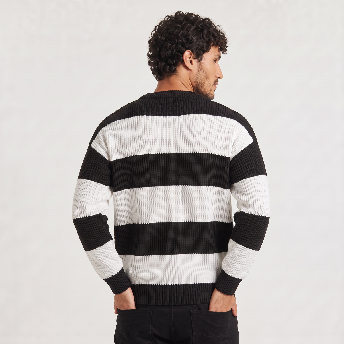Herren Strickpullover Gestreift mit Rundhalsausschnitt und Relaxed Fit
