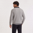 Cardigan homme avec patte de boutonnage, détails contrastants et col revers