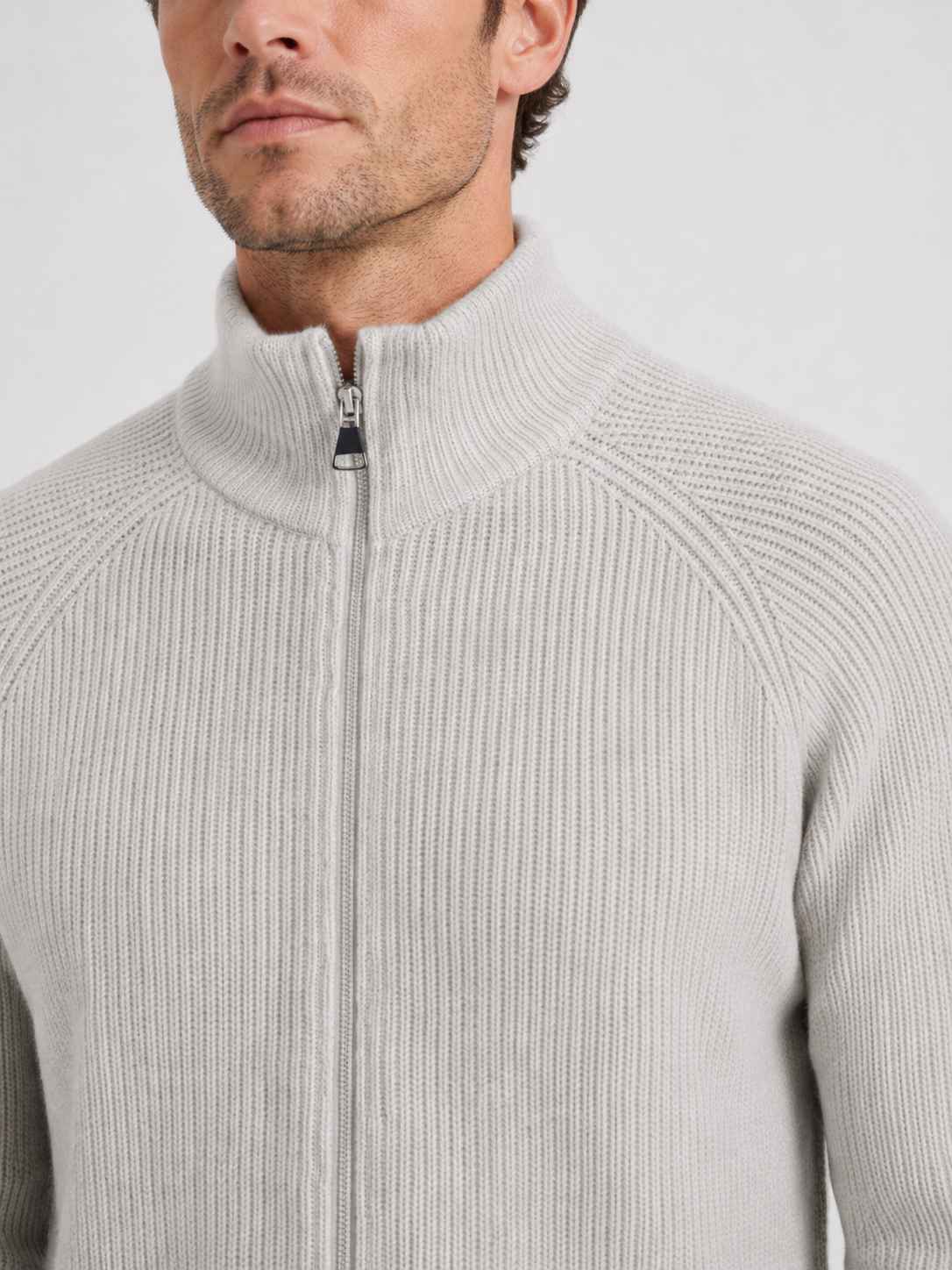 Herren Strickjacke mit Stehkragen und Reißverschluss
