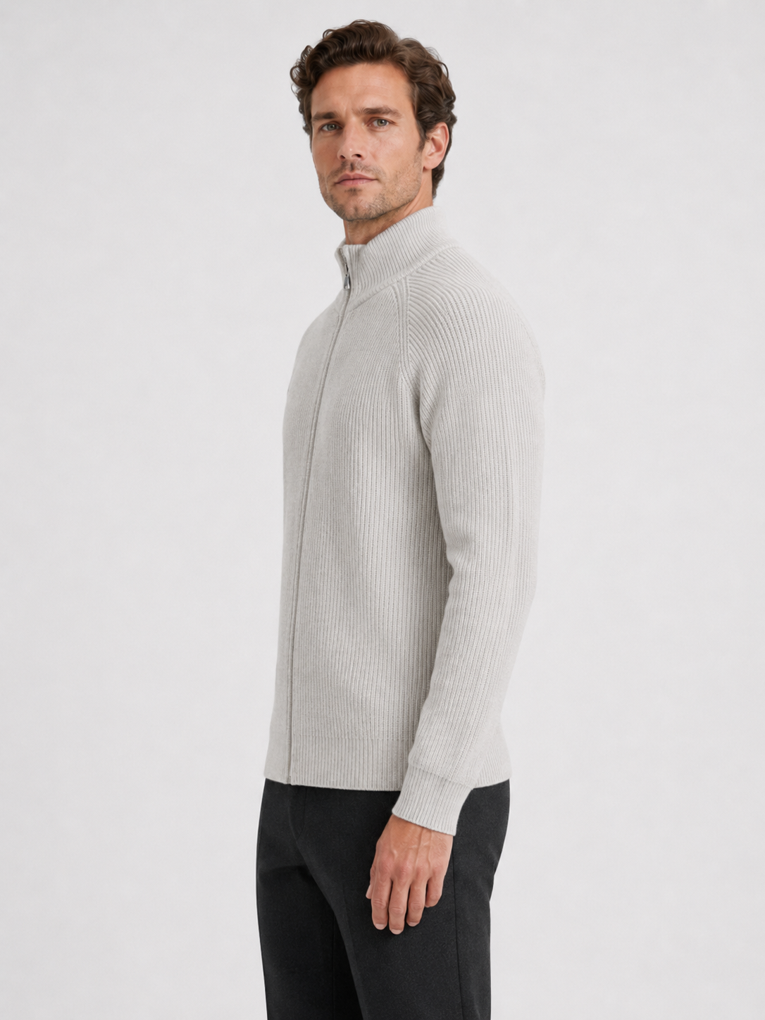Herren Strickjacke mit Stehkragen und Reißverschluss