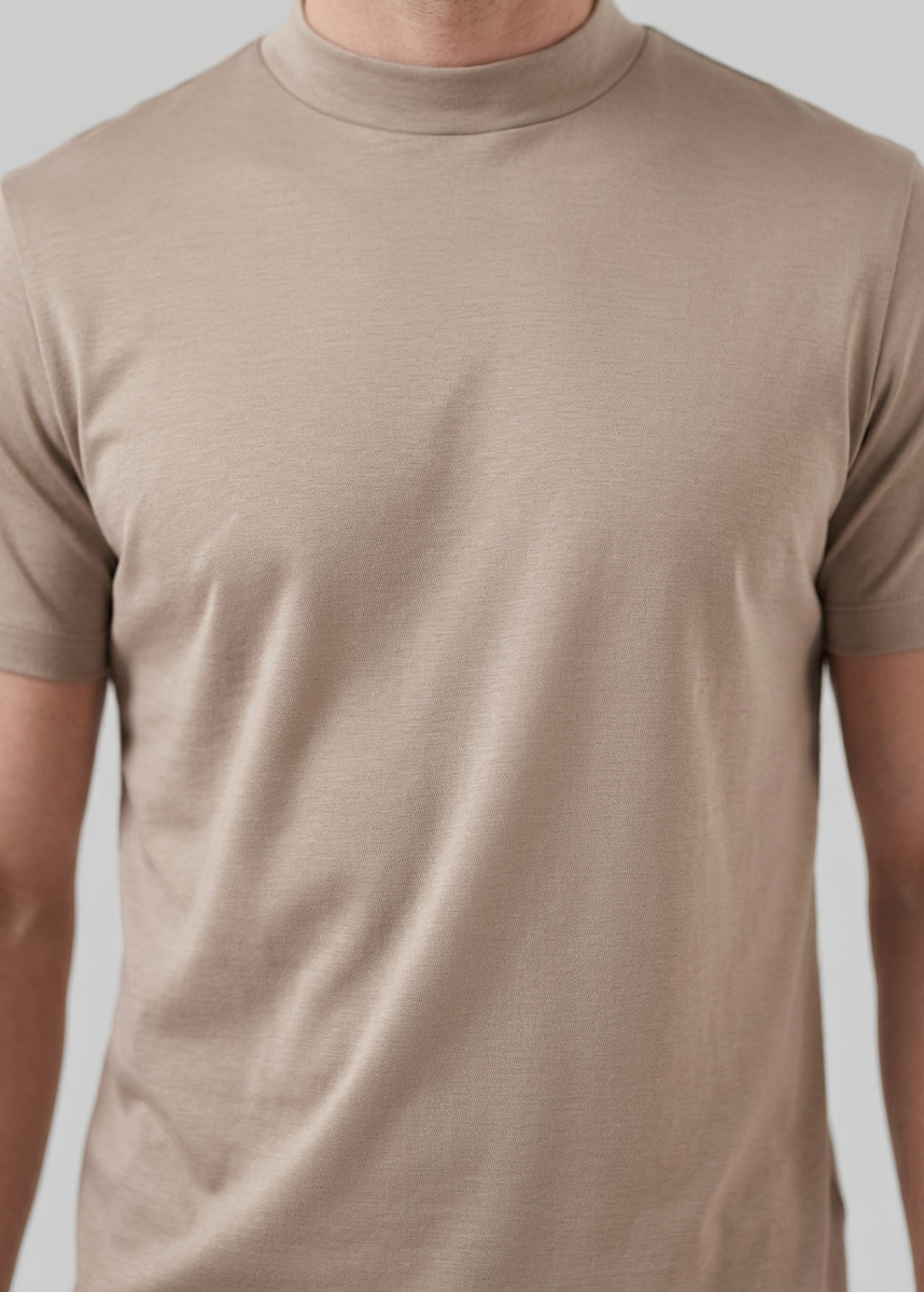Glänzendes T-Shirt mit Rundhalsausschnitt für Herren