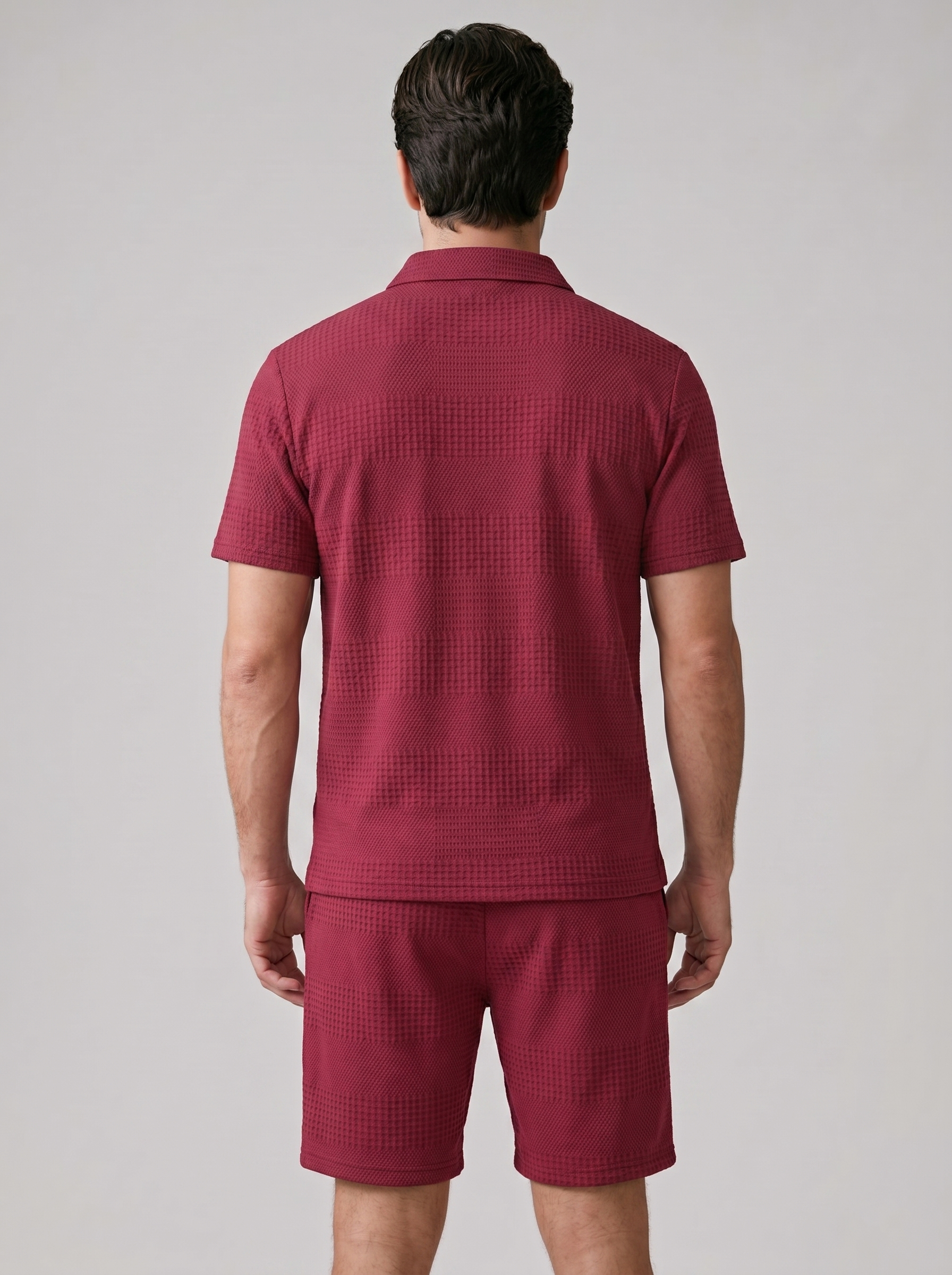 Set aus strukturiertem Polohemd und Shorts für Herren