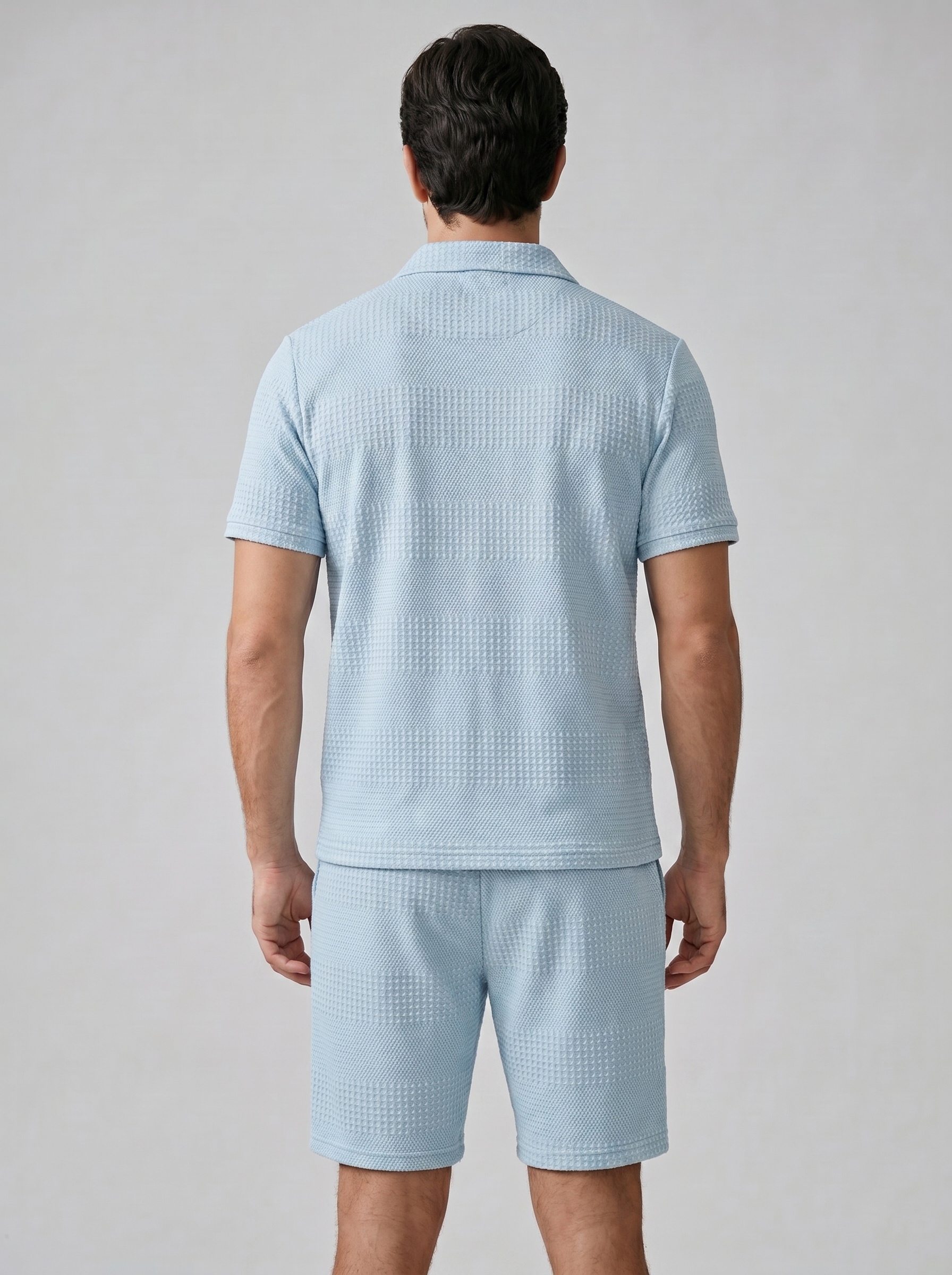 Set aus strukturiertem Polohemd und Shorts für Herren