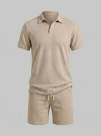 Set aus strukturiertem Polohemd und Shorts für Herren