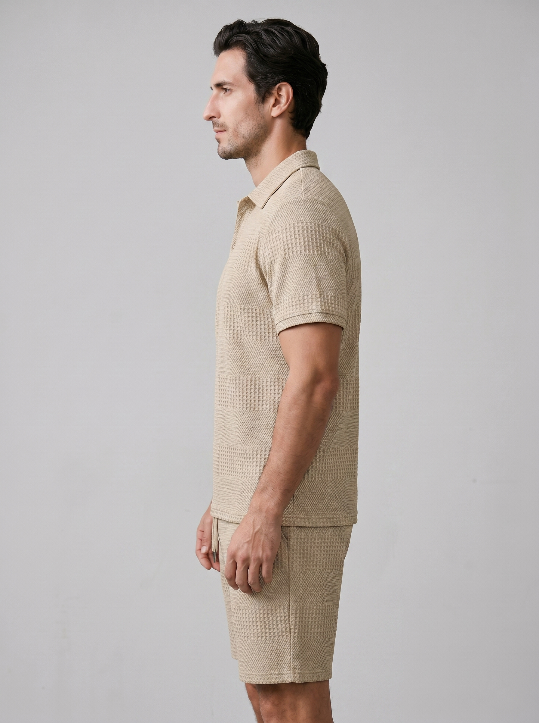 Set aus strukturiertem Polohemd und Shorts für Herren