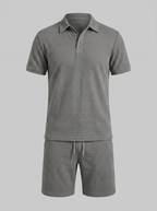 Set aus strukturiertem Polohemd und Shorts für Herren