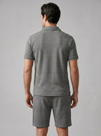 Set aus strukturiertem Polohemd und Shorts für Herren