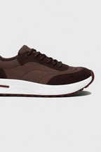 Baskets homme avec semelle marquante