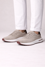 Baskets homme avec semelle marquante