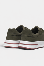 Baskets homme avec semelle marquante