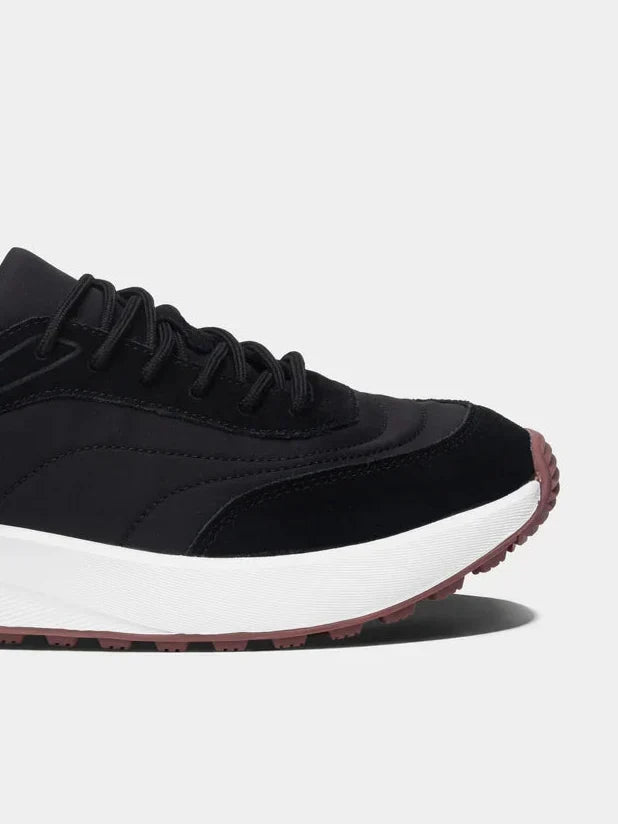 Baskets homme avec semelle marquante