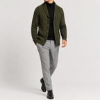 Cardigan homme d'hiver chaud avec aspect tricoté et sensation de légèreté