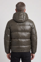 Herren Steppjacke mit Kapuze und lockerem Schnitt