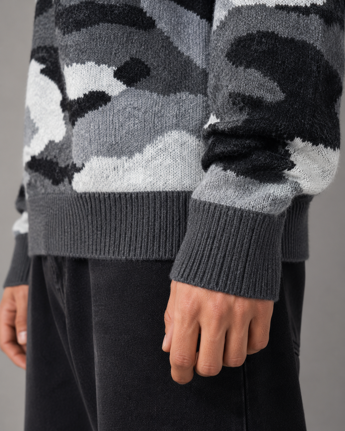 Herren Strickpullover mit Camouflage-Muster